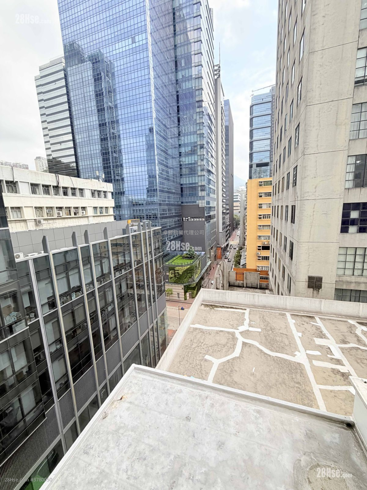 益大工业大厦 租盘 开放式间隔 300 平方尺