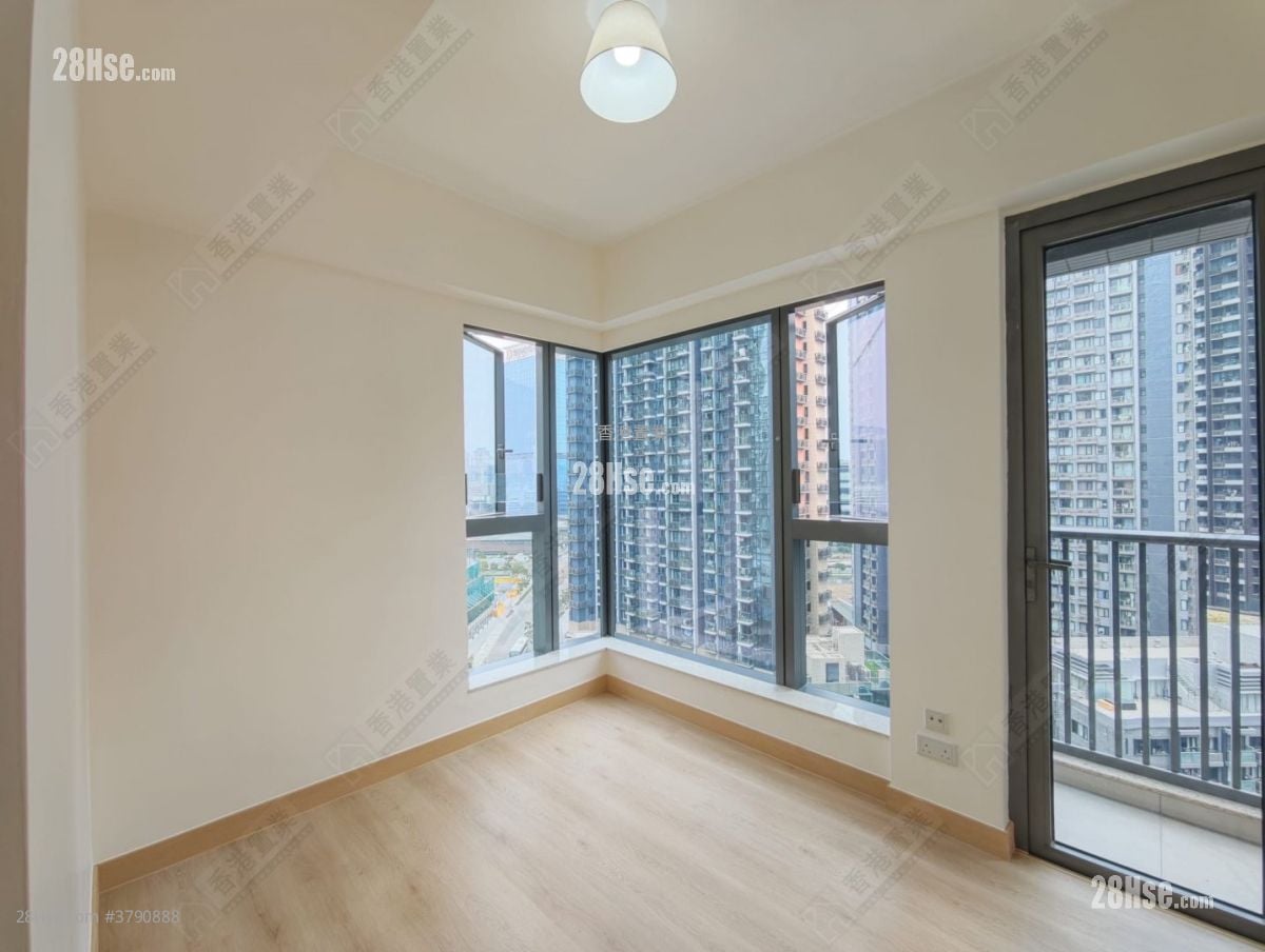 天寰 租盘 3 房 , 2 浴室 640 平方尺