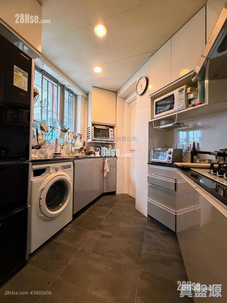 Ocean Shores Sell 3 Bedrooms , 2 Bathrooms 765 ft²