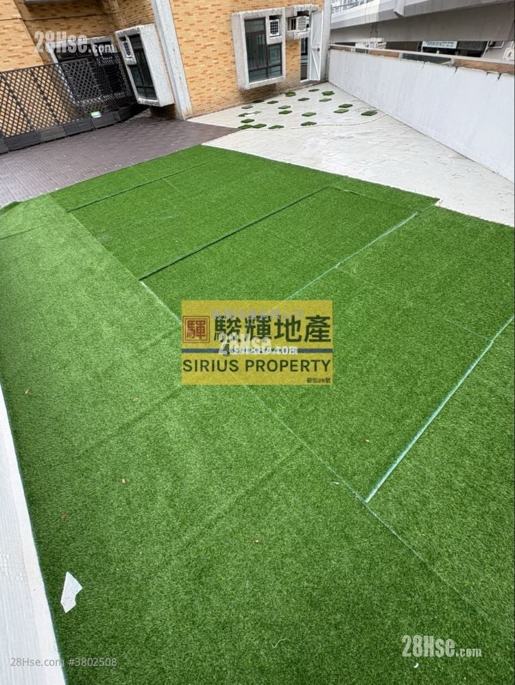 Royal Building Rental 3 Bedrooms , 1 Bathroom 2,000 ft²