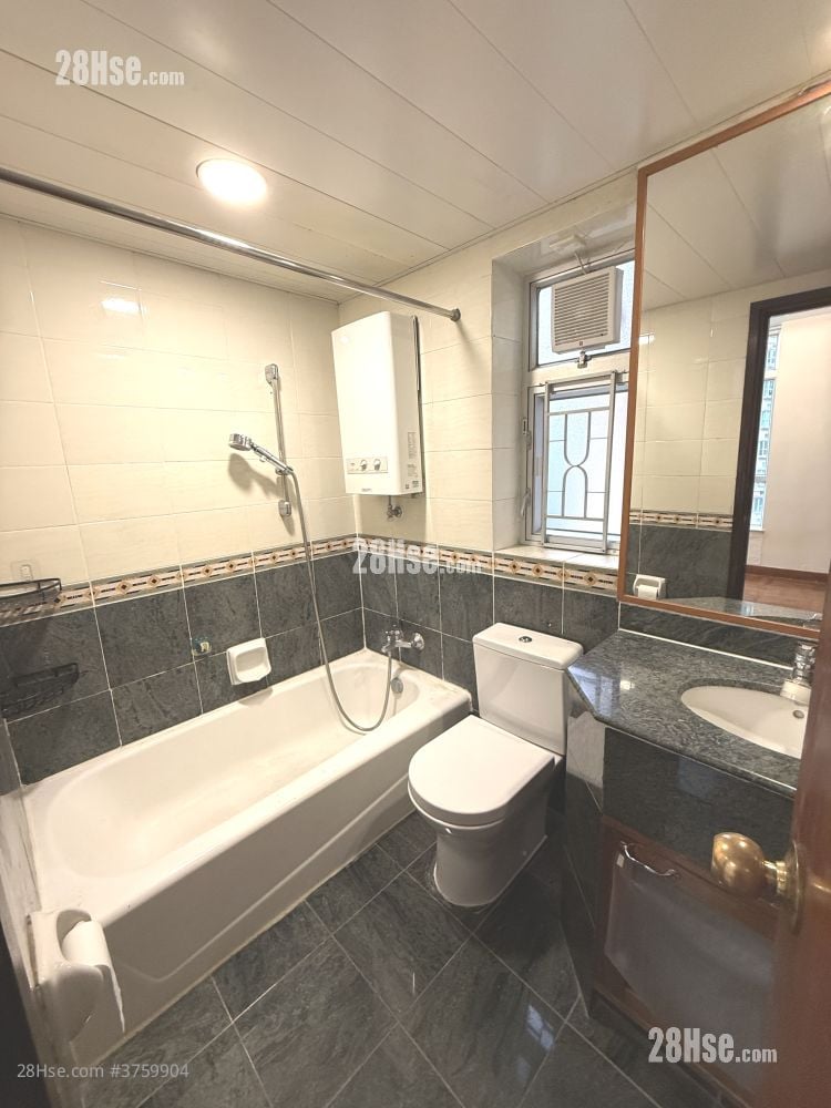 Discovery Park Sell 3 Bedrooms , 2 Bathrooms 647 ft²