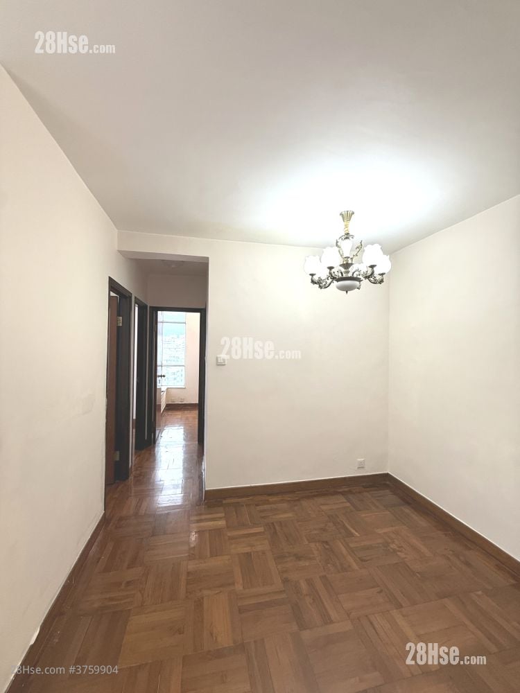 Discovery Park Sell 3 Bedrooms , 2 Bathrooms 647 ft²