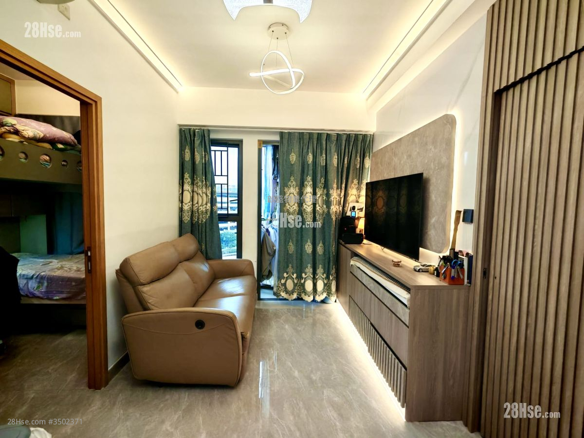 Victoria Skye Sell 2 Bedrooms , 1 Bathroom 504 ft²