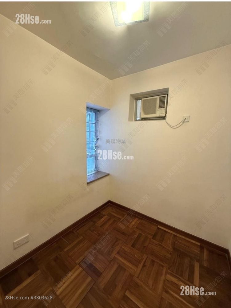 Serenity Place Rental 3 Bedrooms , 2 Bathrooms 604 ft²