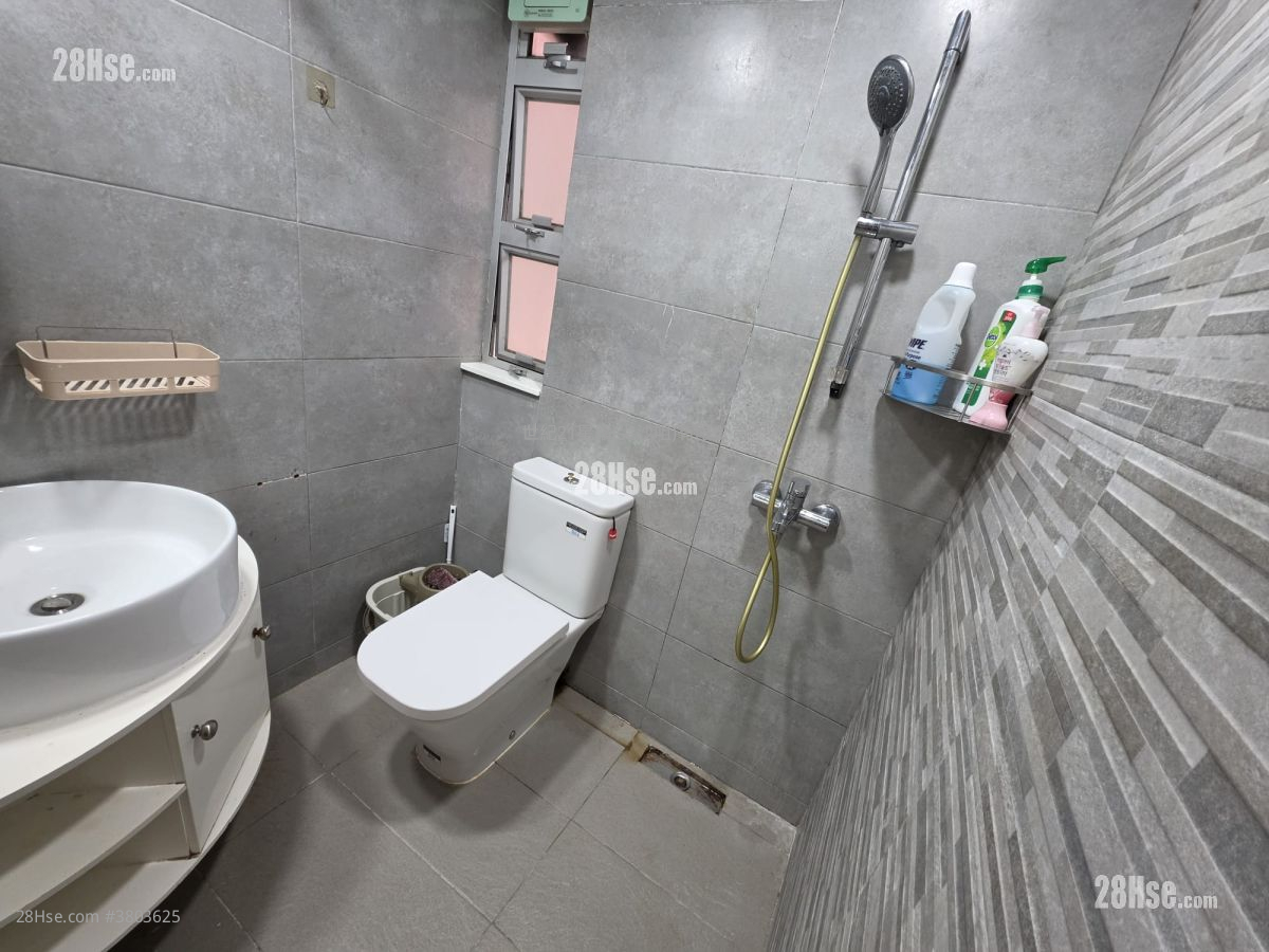 幸运大厦 租盘 2 房 , 1 浴室