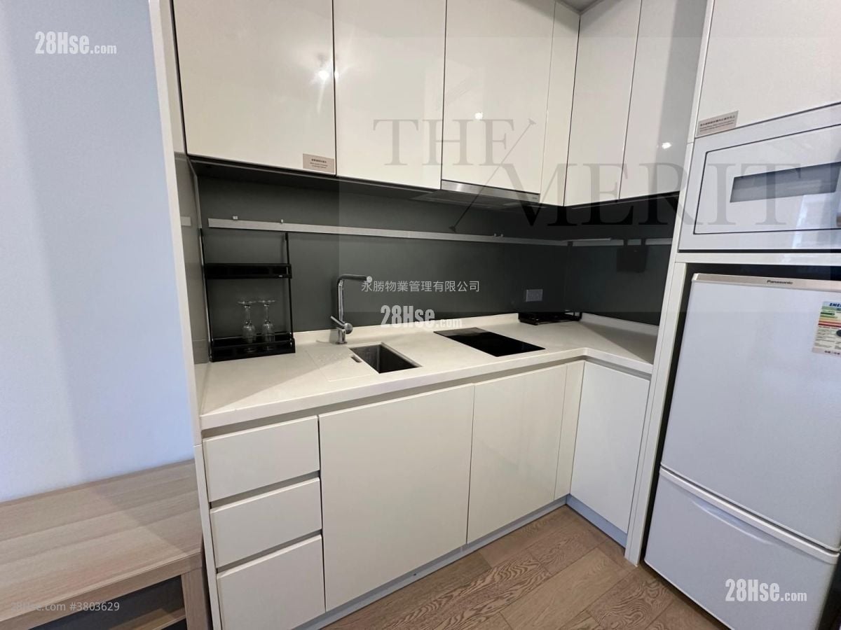 Solaria Rental Studio , 1 Bathroom 249 ft²