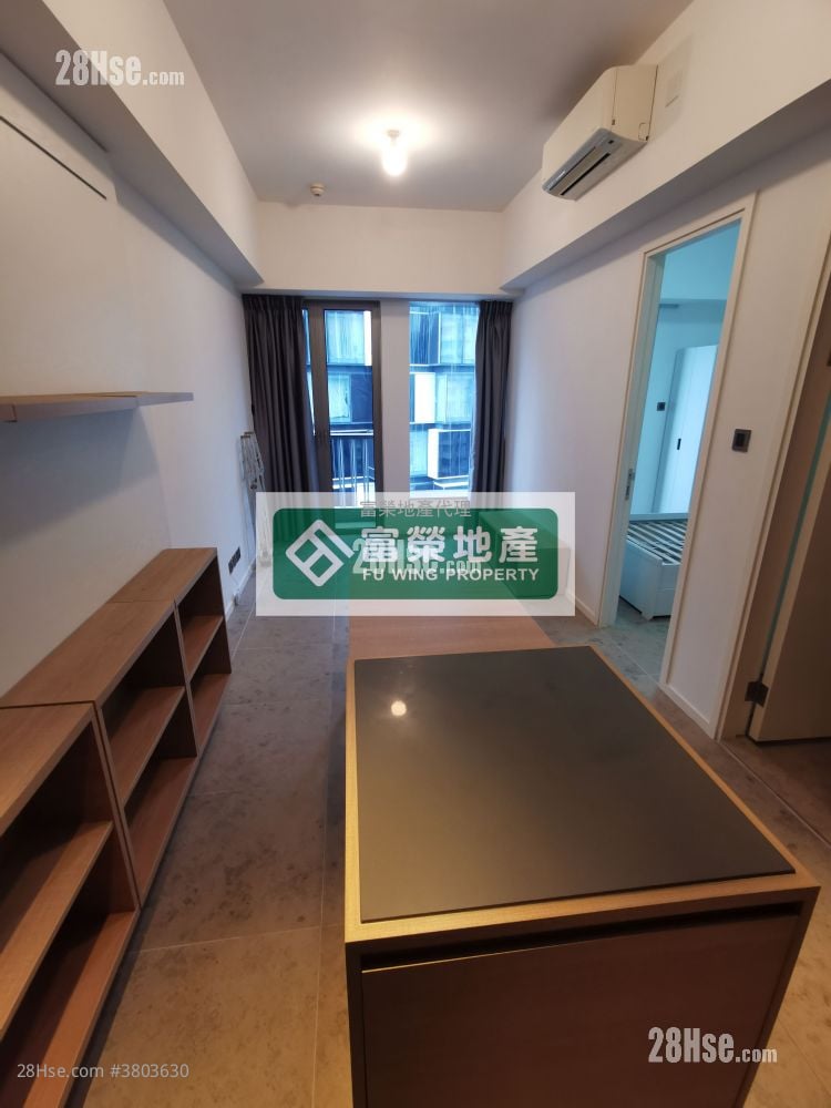 Skypark Sell 1 Bedroom , 1 Bathroom 404 ft²