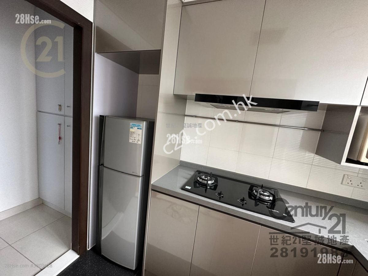 怡峰 租盘 2 房 , 2 浴室 590 平方尺