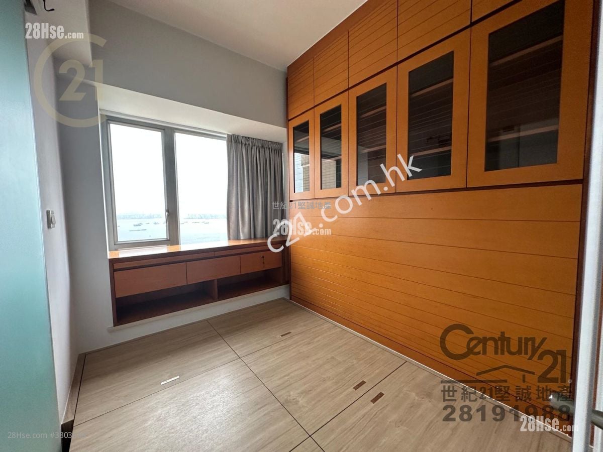 怡峰 租盘 2 房 , 2 浴室 590 平方尺