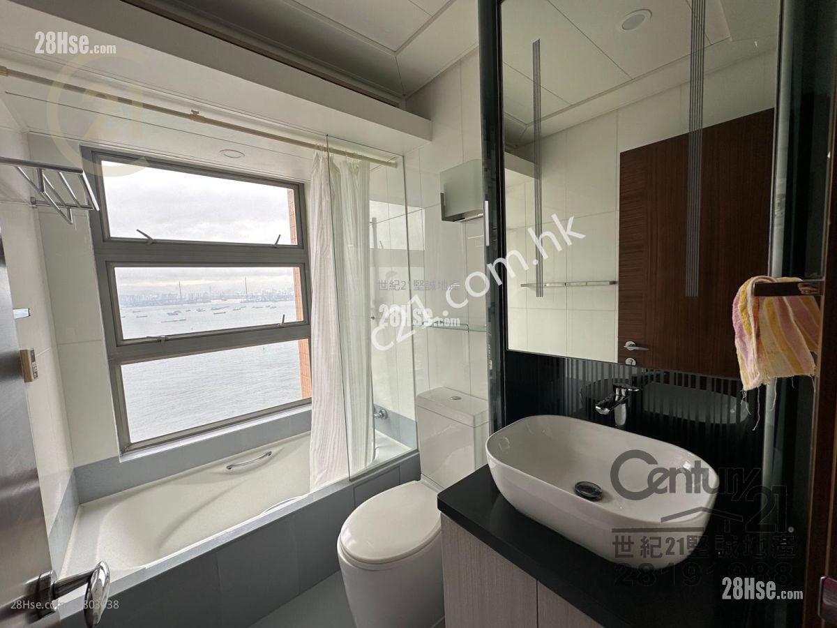 怡峰 租盘 2 房 , 2 浴室 590 平方尺