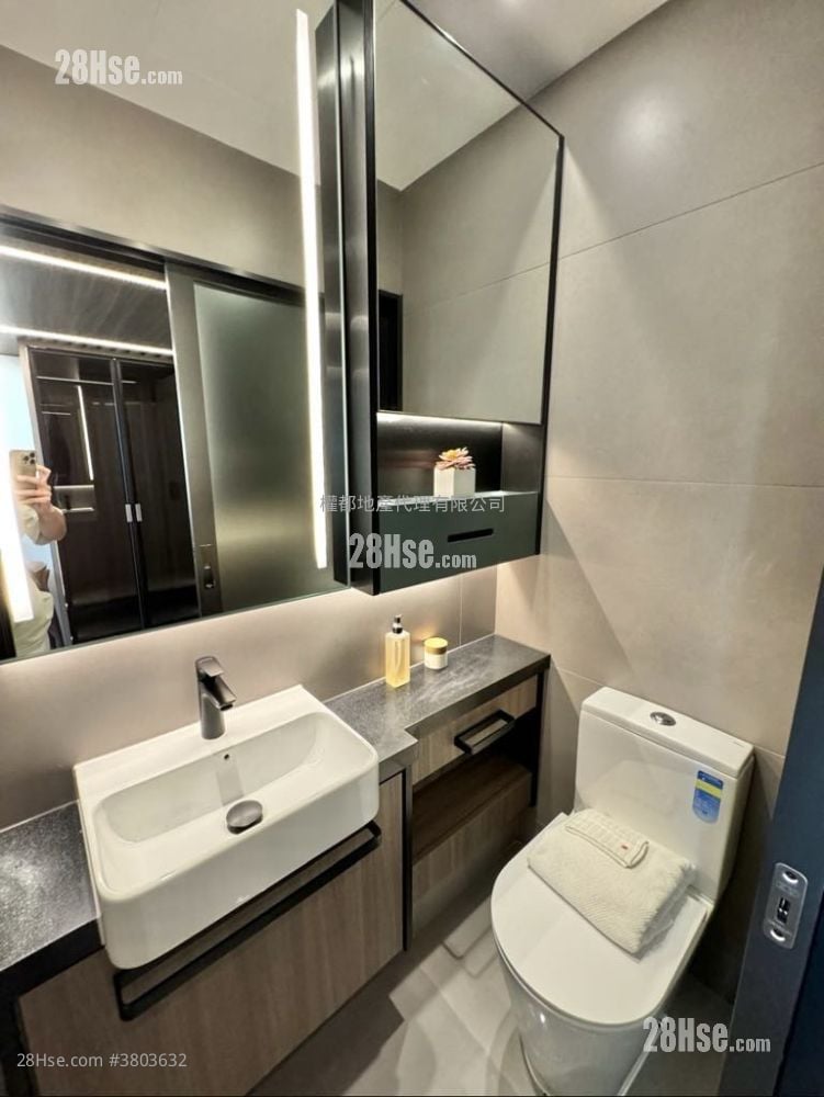 Larchwood 租盘 开放式间隔 , 1 浴室 203 平方尺