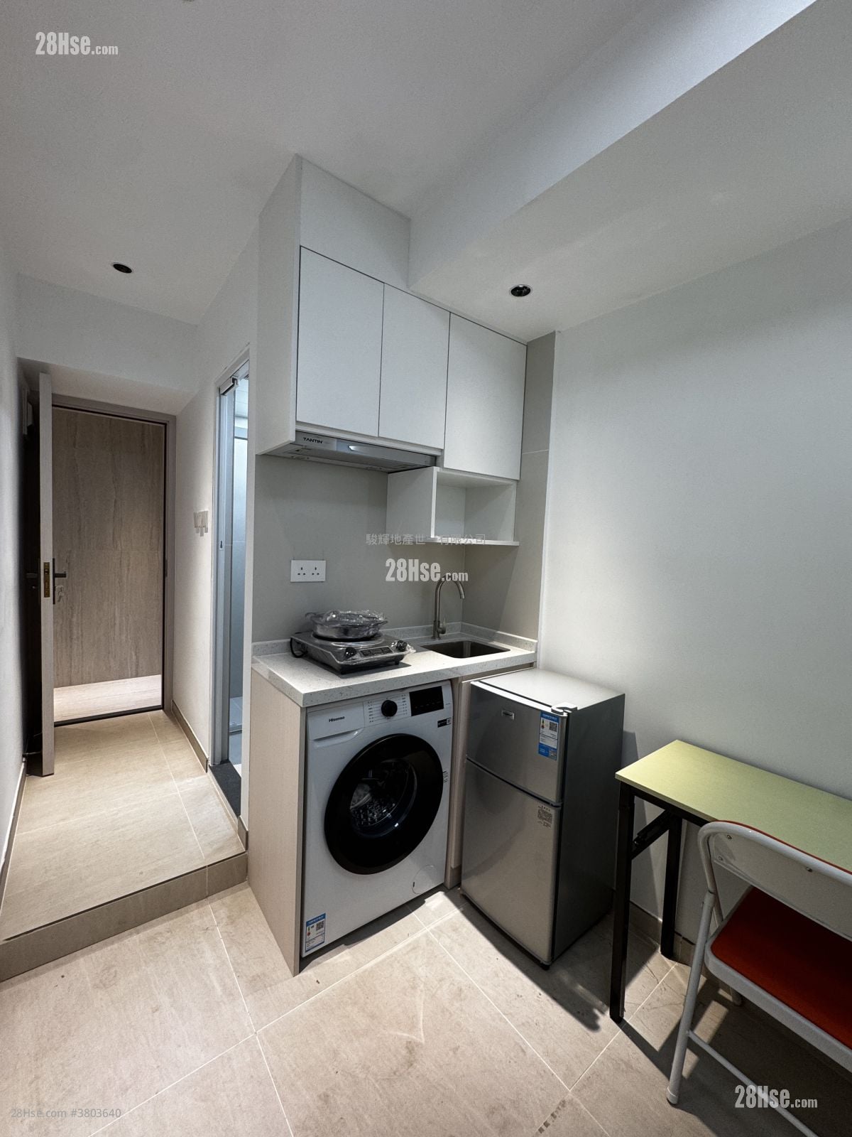Man Ying Building Rental Studio , 1 Bathroom 565 ft²