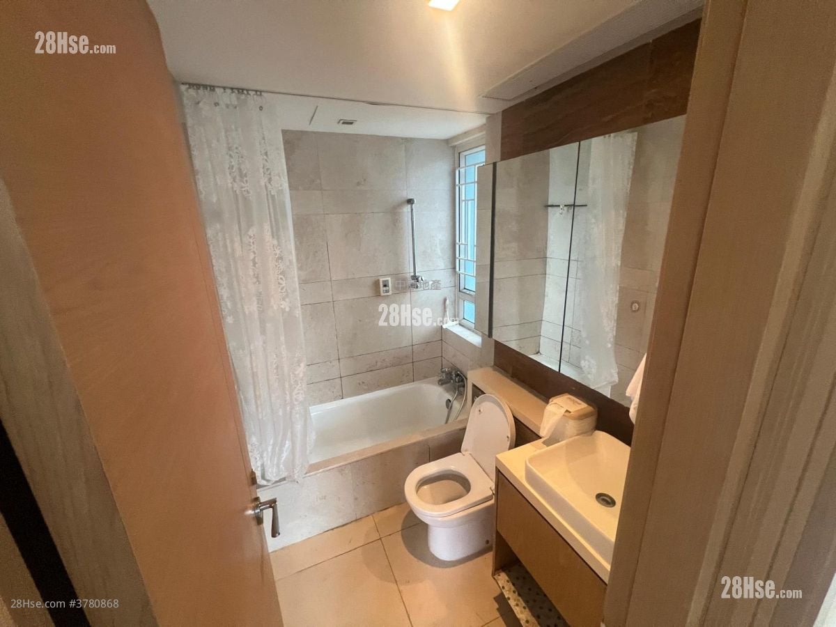 Lions Rise Sell 2 Bedrooms 567 ft²