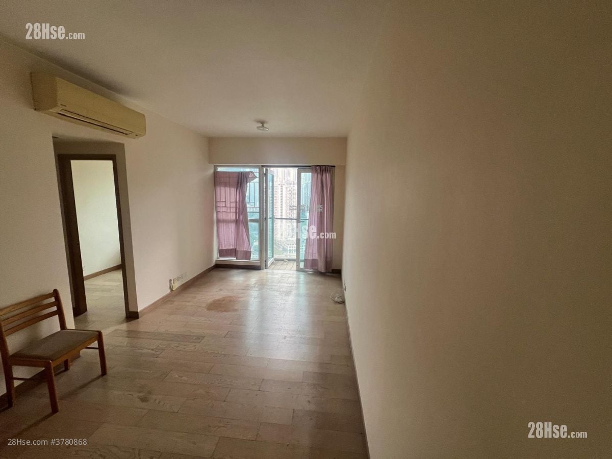 Lions Rise Sell 2 Bedrooms 567 ft²