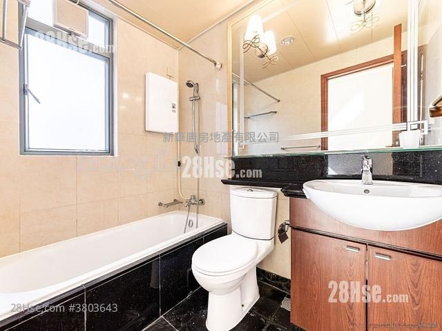No.2 Park Road Rental 3 Bedrooms , 2 Bathrooms 848 ft²