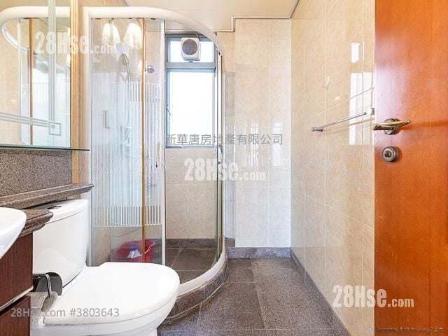 No.2 Park Road Rental 3 Bedrooms , 2 Bathrooms 848 ft²