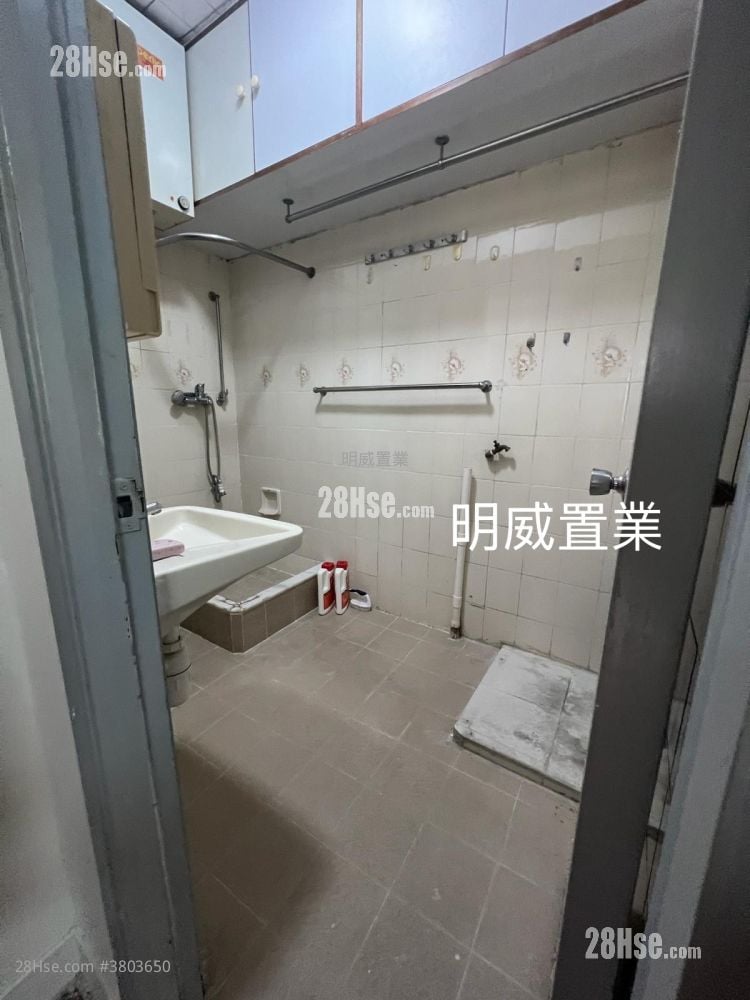 艺兴大厦 租盘 2 房 , 1 浴室 386 平方尺