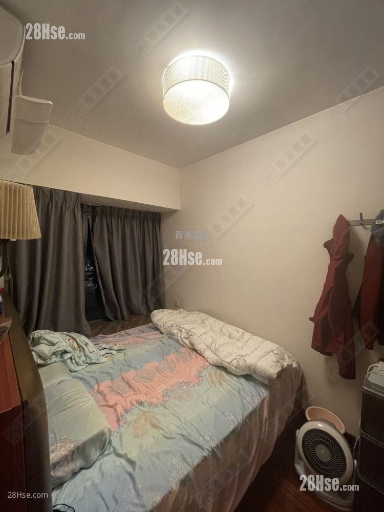 The Victoria Towers Sell 2 Bedrooms 457 ft²