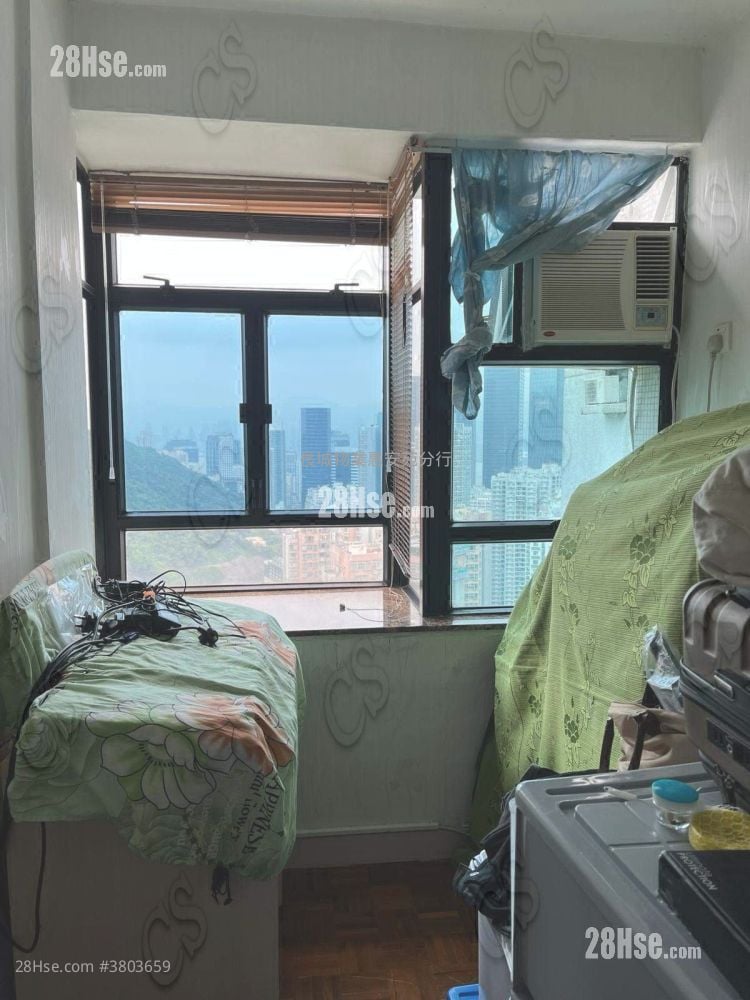 康怡花园 售盘 3 房 , 2 浴室 668 平方尺