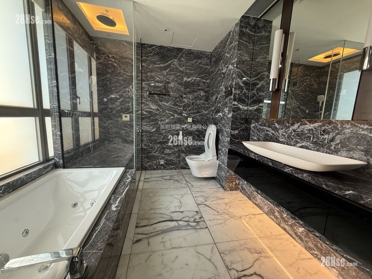 天汇 售盘 3 房 , 3 浴室 2,123 平方尺