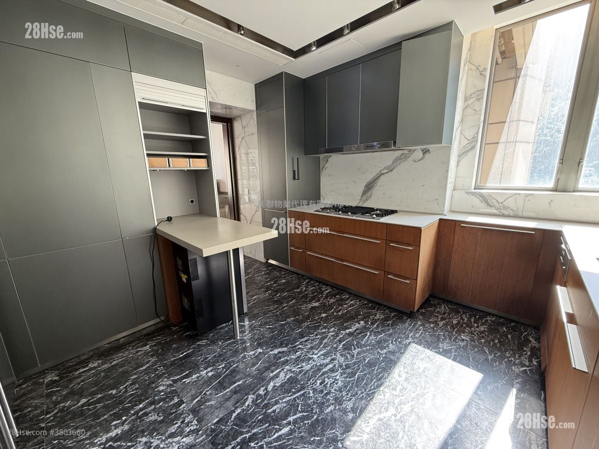 天汇 售盘 3 房 , 3 浴室 2,123 平方尺