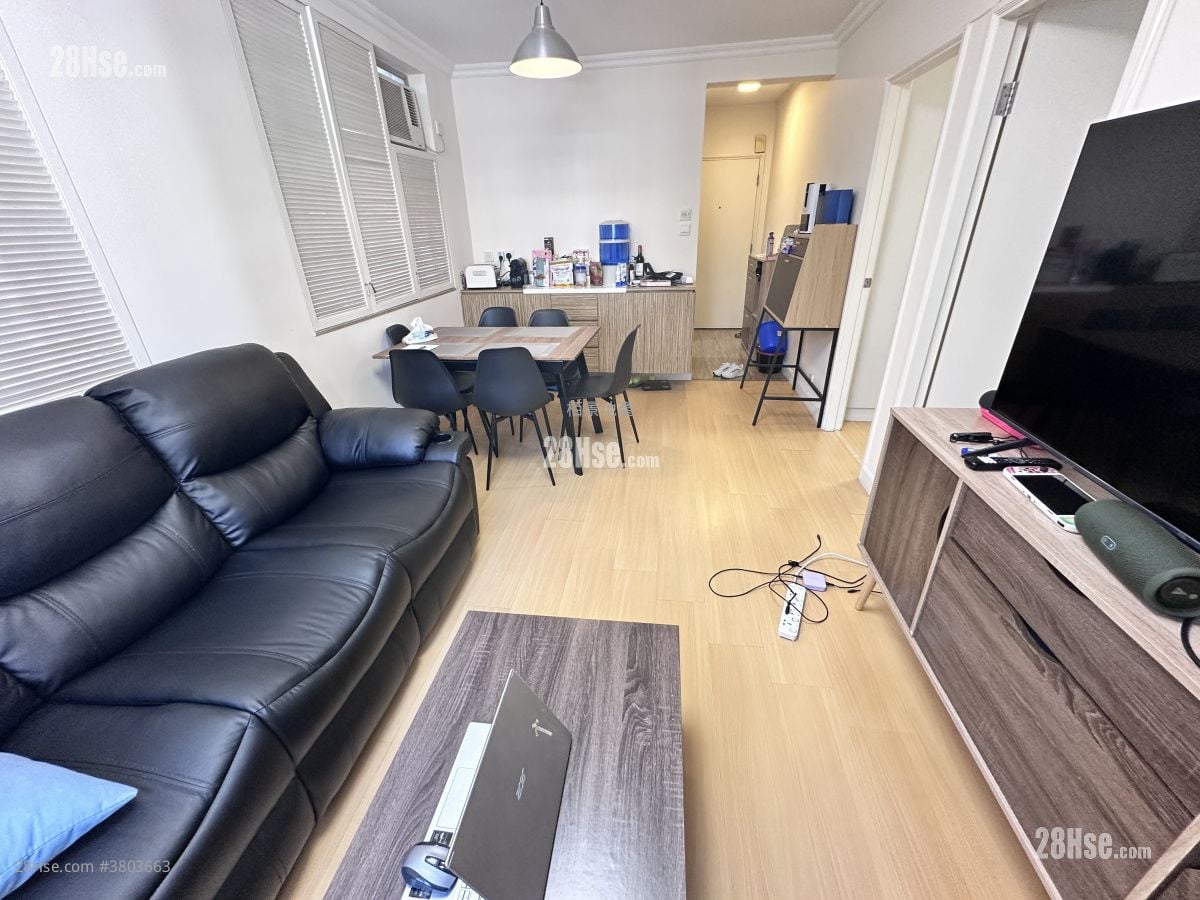 Viking Garden Sell 2 Bedrooms , 1 Bathroom 449 ft²