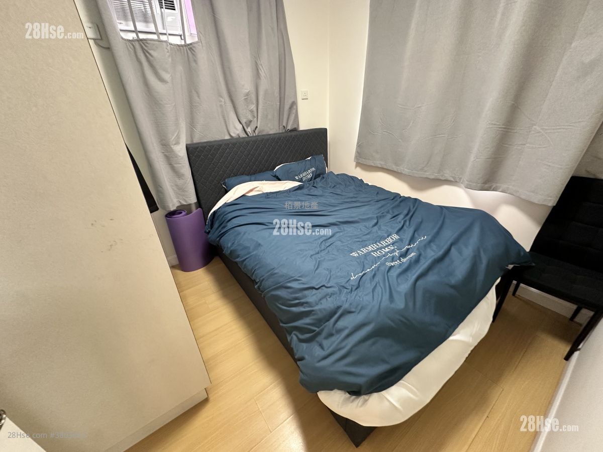 Viking Garden Sell 2 Bedrooms , 1 Bathroom 449 ft²