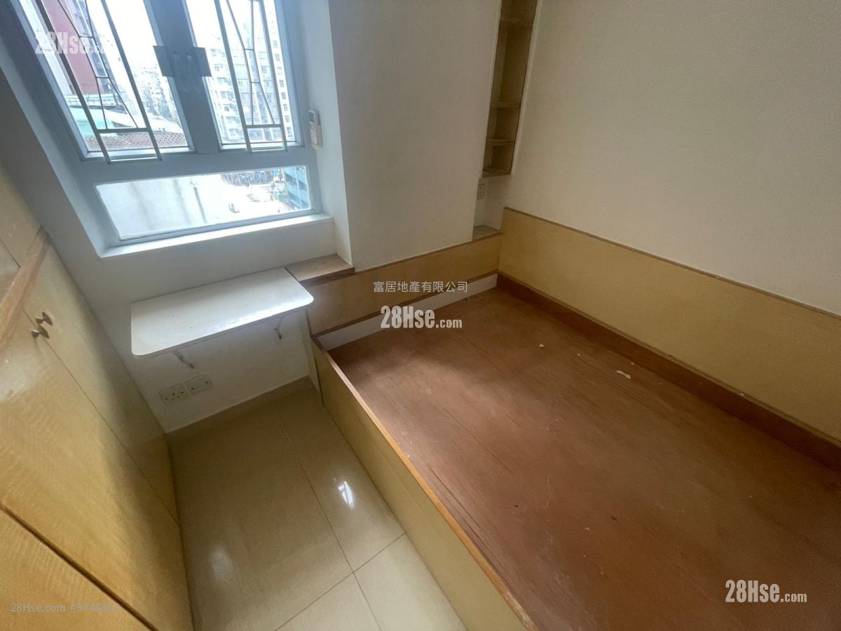 Eastland Towers Rental 3 Bedrooms , 1 Bathroom 421 ft²