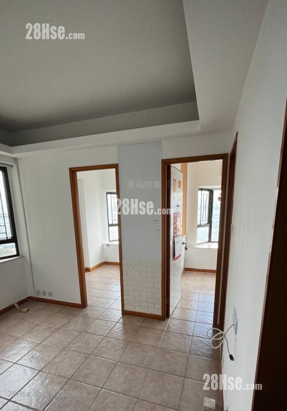 Connaught Garden Rental 2 Bedrooms , 1 Bathroom 340 ft²