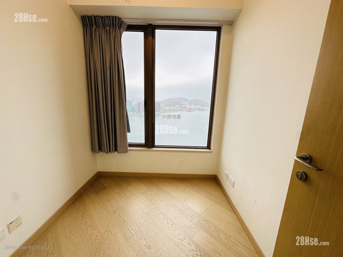 Lp10 Rental 3 Bedrooms , 2 Bathrooms 880 ft²