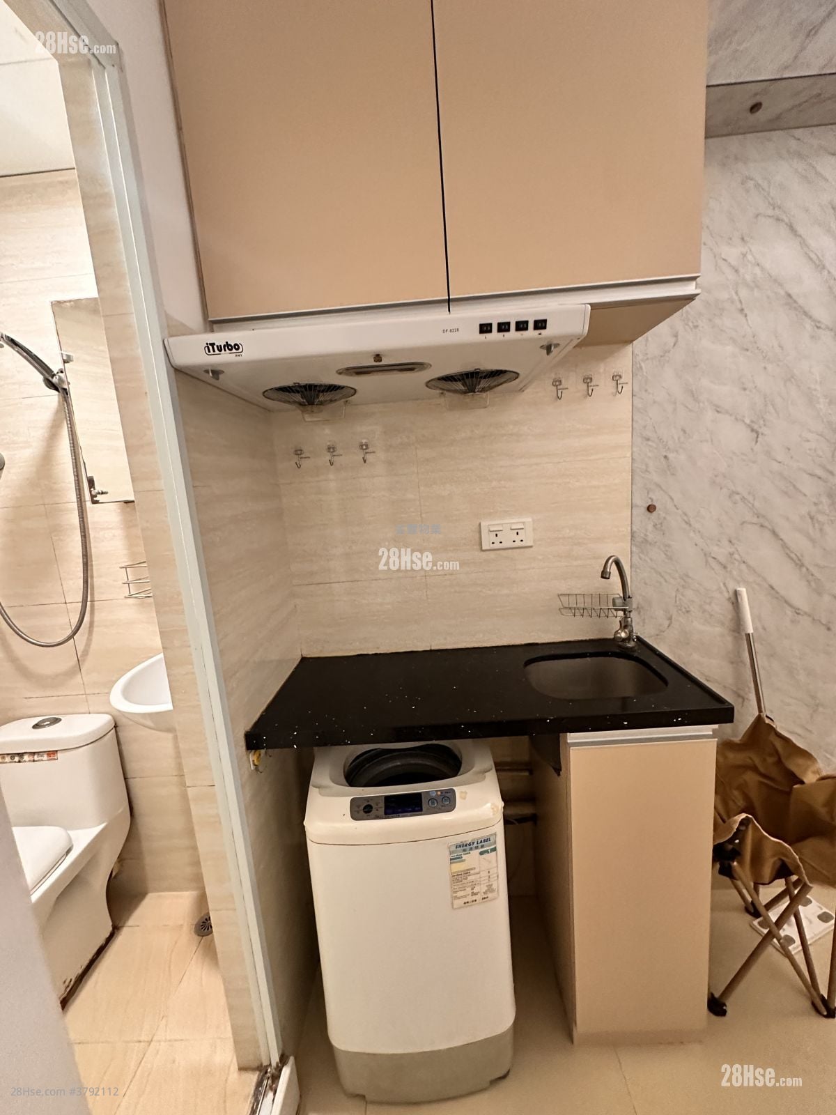 东海大厦 租盘 开放式间隔 , 1 浴室 100 平方尺