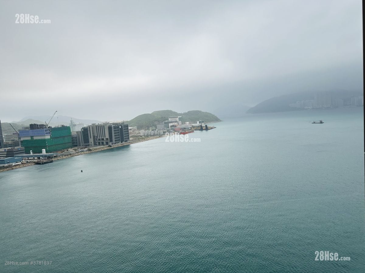 Lp10 Rental 3 Bedrooms , 2 Bathrooms 880 ft²