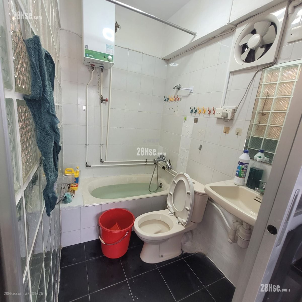 金淞大厦 租盘 2 房 , 1 浴室 314 平方尺