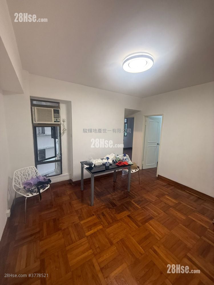 Wing Lee Mansion Sell 2 Bedrooms , 1 Bathroom 476 ft²
