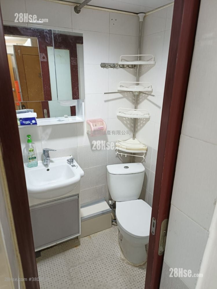 金安大廈 售盤 1 房 , 1 浴室 208 平方呎