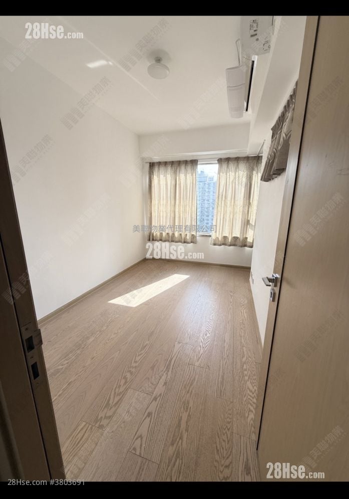 爱海颂 售盘 3 房 , 2 浴室 786 平方尺