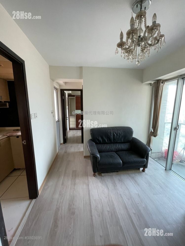 Grand Waterfront Sell 2 Bedrooms , 1 Bathroom 384 ft²