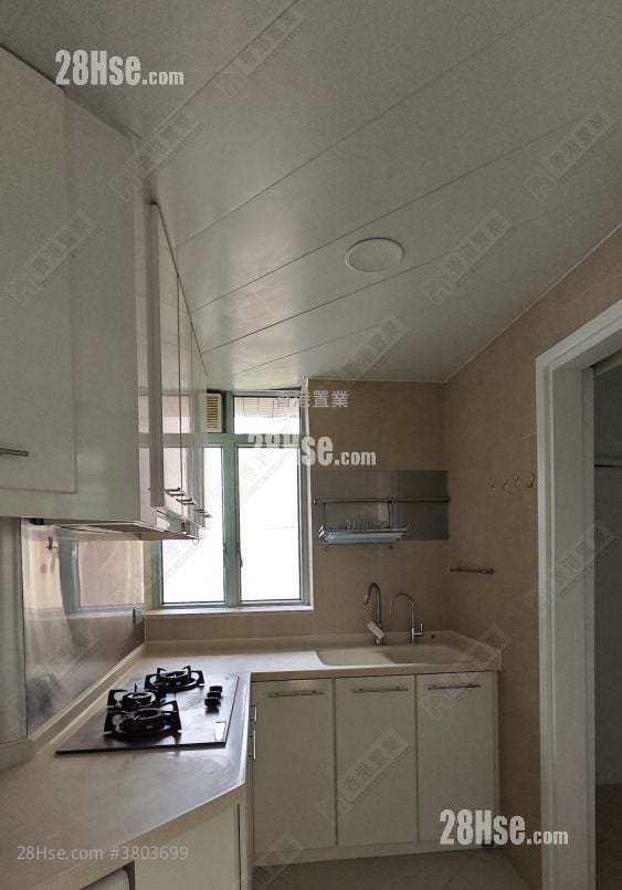 港景峰 售盘 3 房 785 平方尺