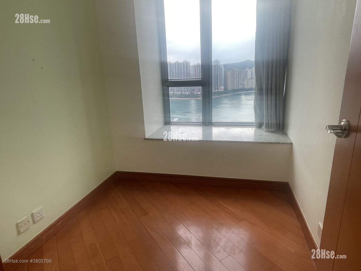 御凯 售盘 3 房 , 2 浴室 728 平方尺