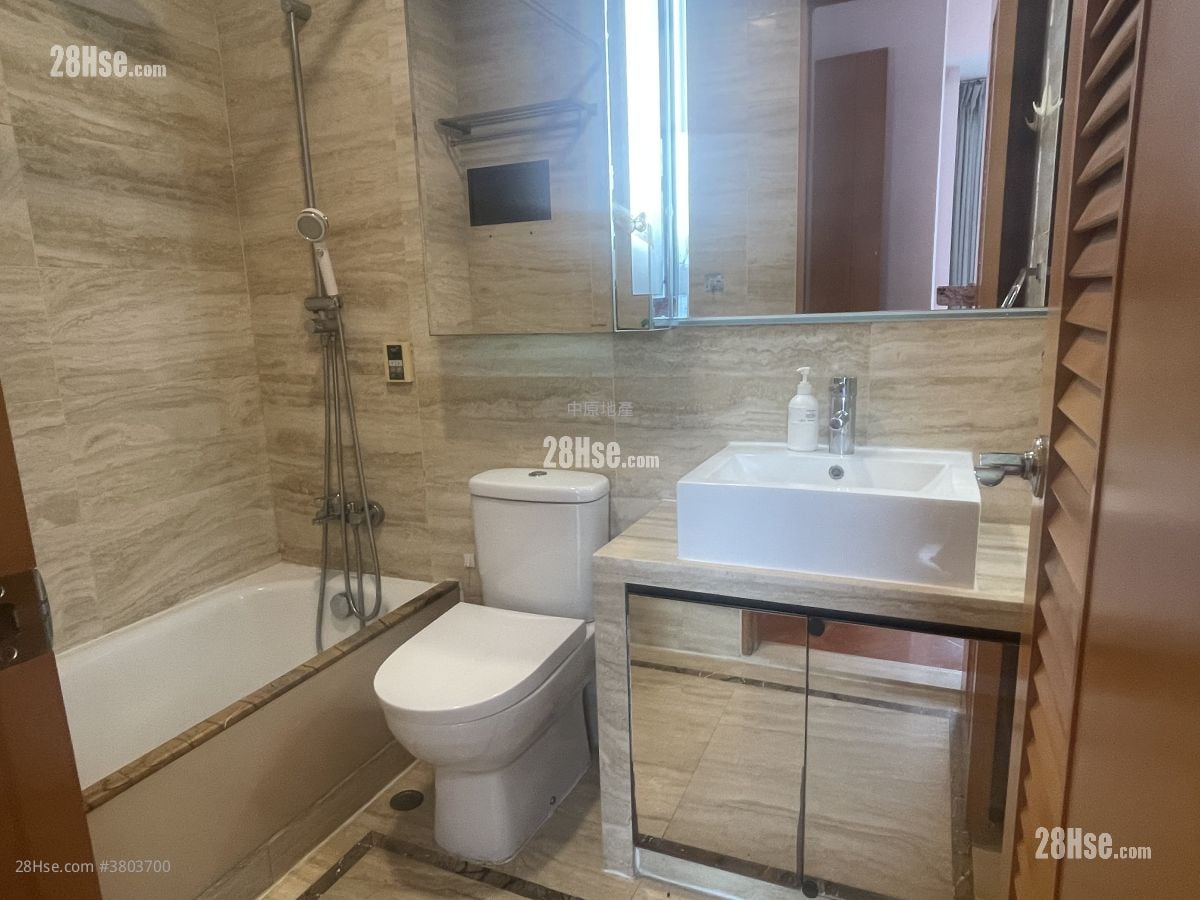 御凯 售盘 3 房 , 2 浴室 728 平方尺