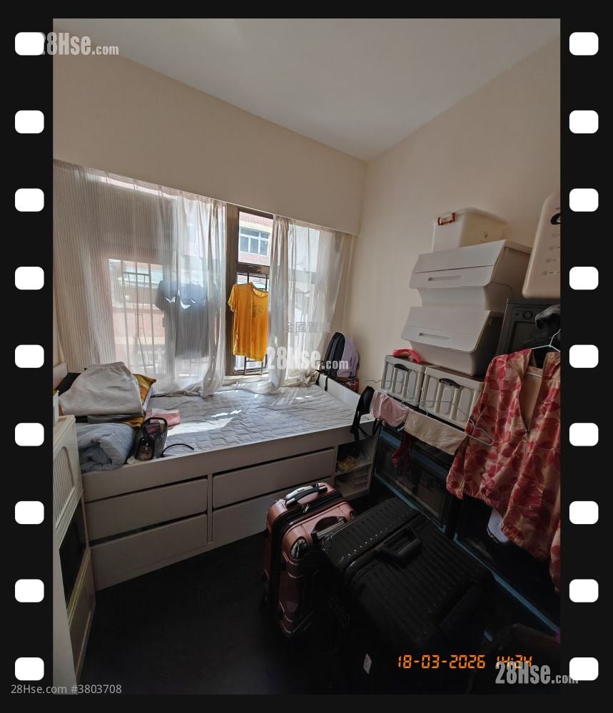 山林道 租盘 3 房 , 1 浴室 670 平方尺