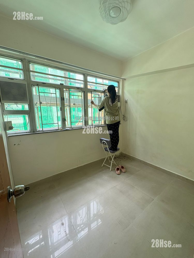 永安大厦 租盘 2 房 , 1 浴室 520 平方尺