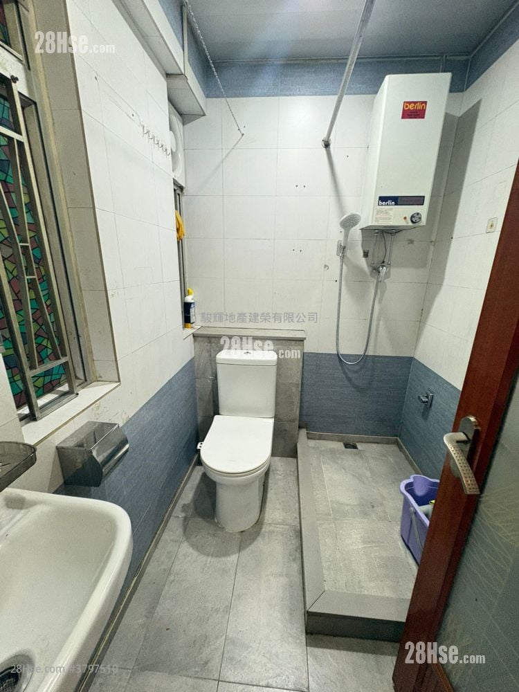 永安大厦 租盘 2 房 , 1 浴室 520 平方尺