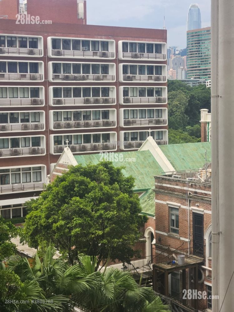 山林道 租盘 3 房 , 1 浴室 670 平方尺