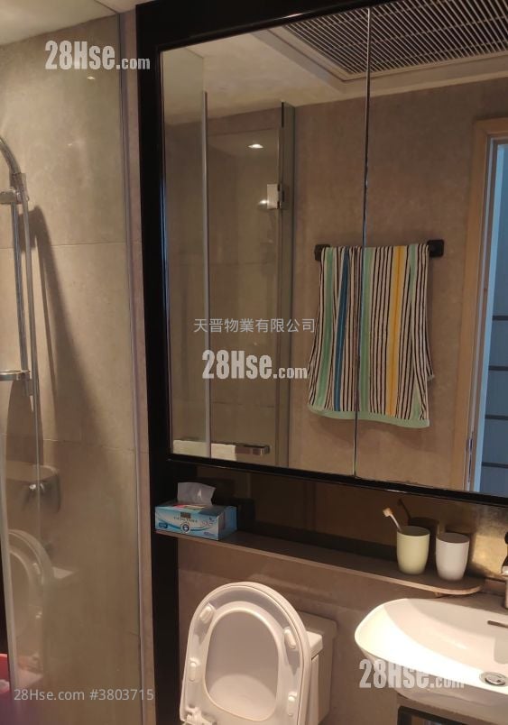 Downtown 38 售盘 1 房 , 1 浴室 301 平方尺