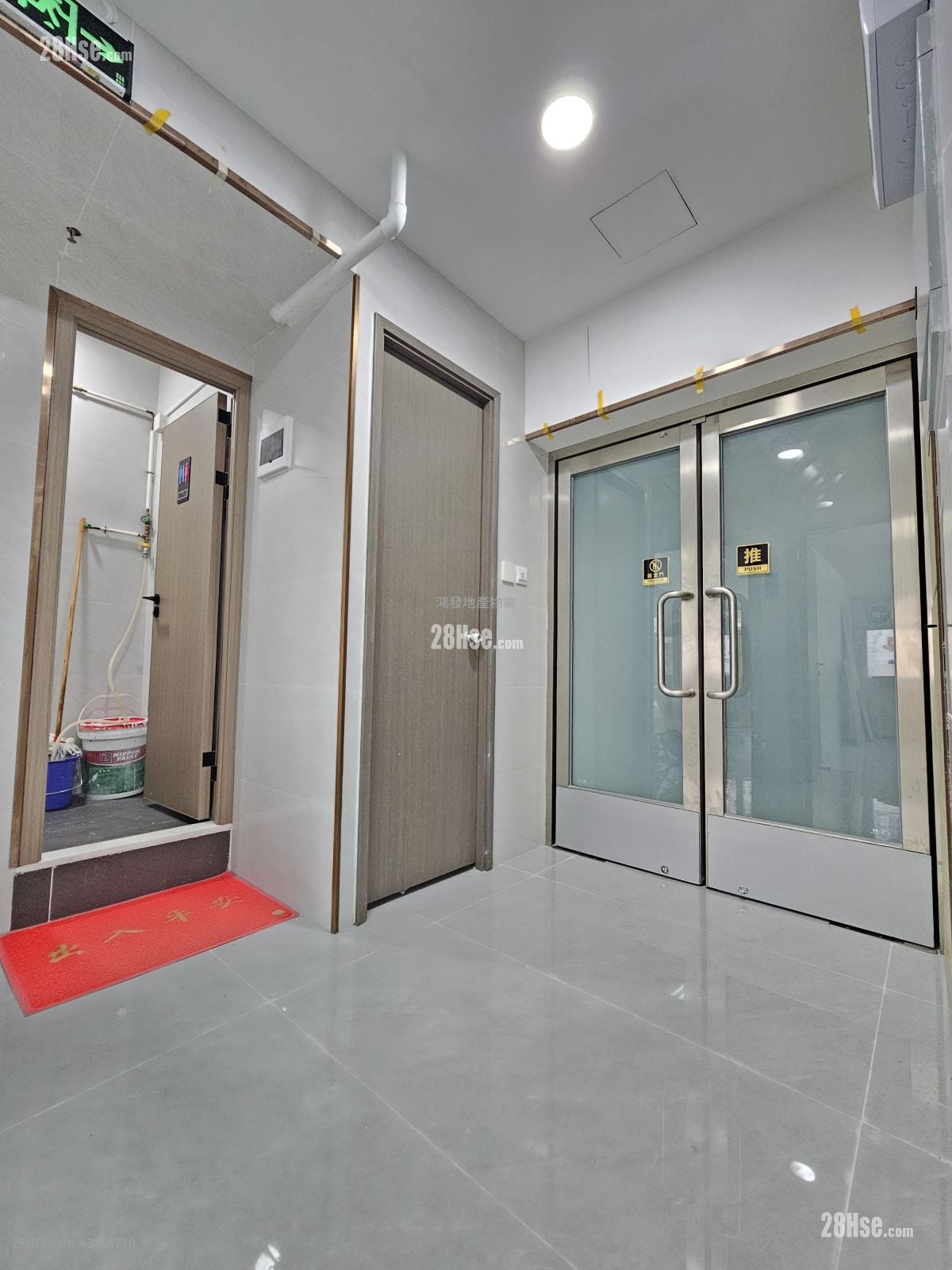 福强工业大厦 租盘 开放式间隔 200 平方尺