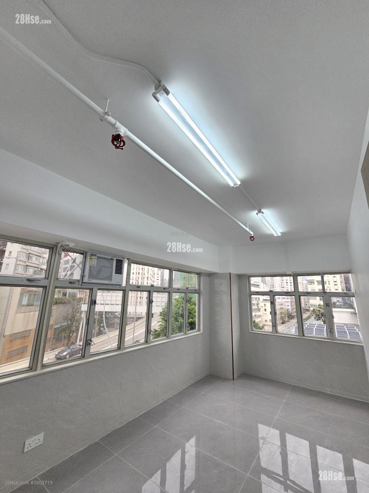 福强工业大厦 租盘 开放式间隔 200 平方尺