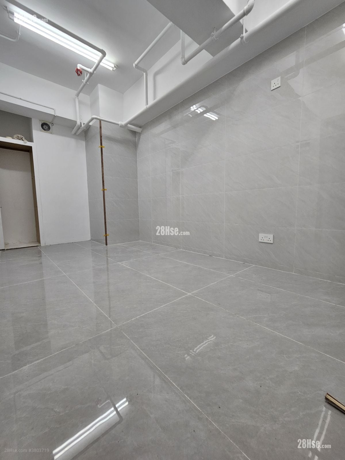 福强工业大厦 租盘 开放式间隔 200 平方尺