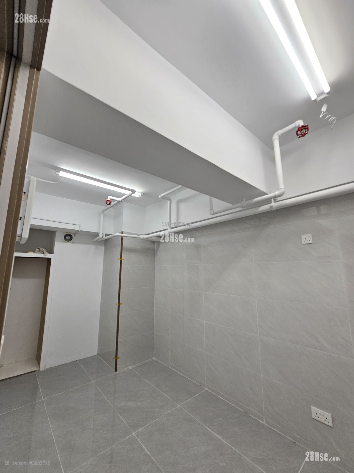 福强工业大厦 租盘 开放式间隔 200 平方尺