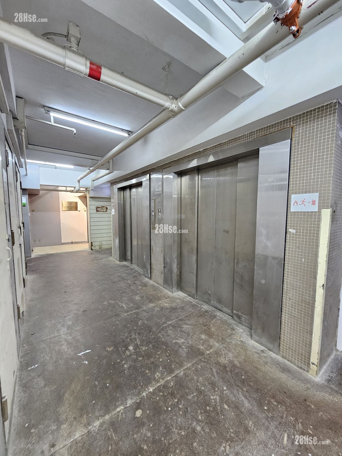 福强工业大厦 租盘 开放式间隔 200 平方尺